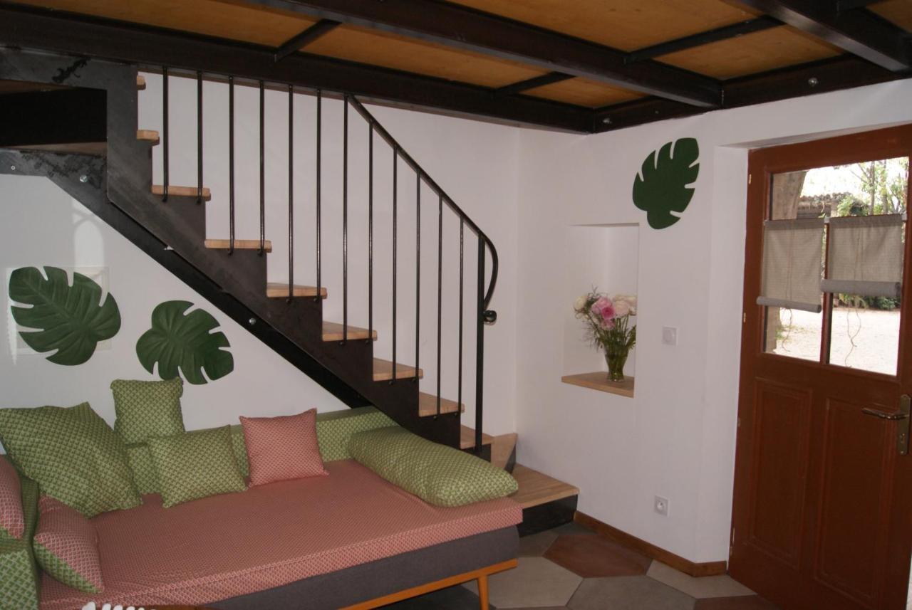 Le Bourguet Bed & Breakfast Sollies Pont Exterior photo