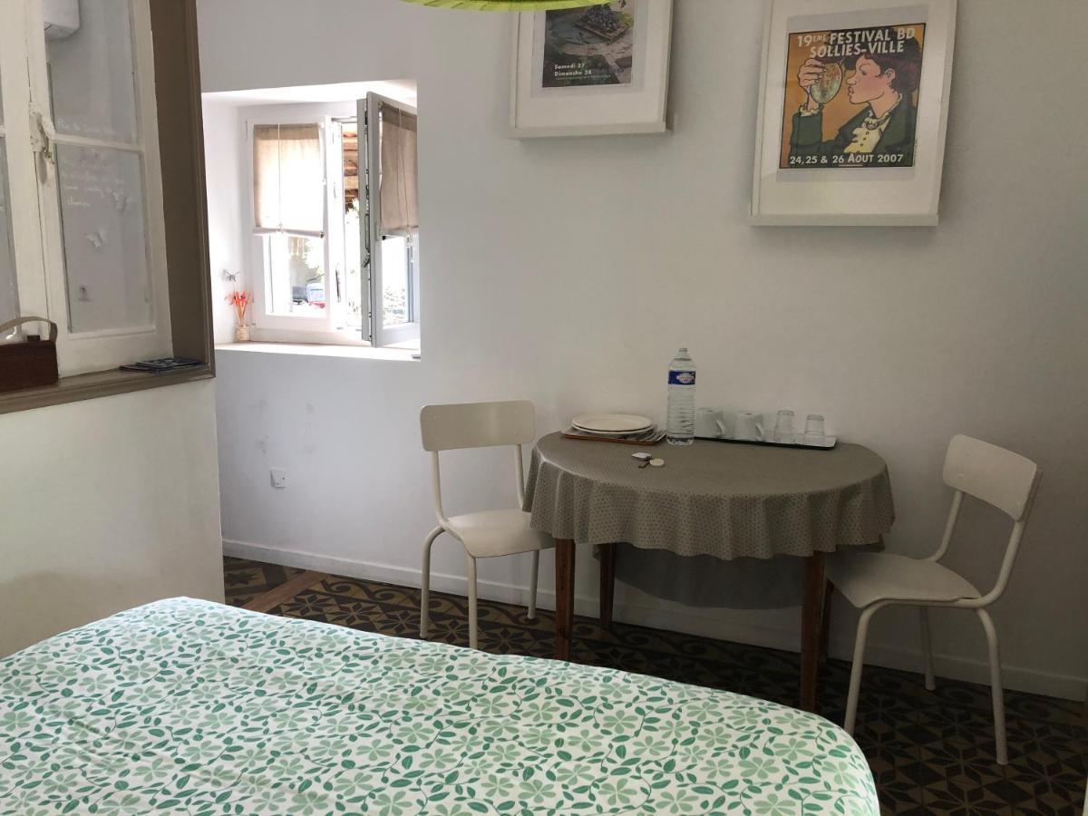 Le Bourguet Bed & Breakfast Sollies Pont Exterior photo