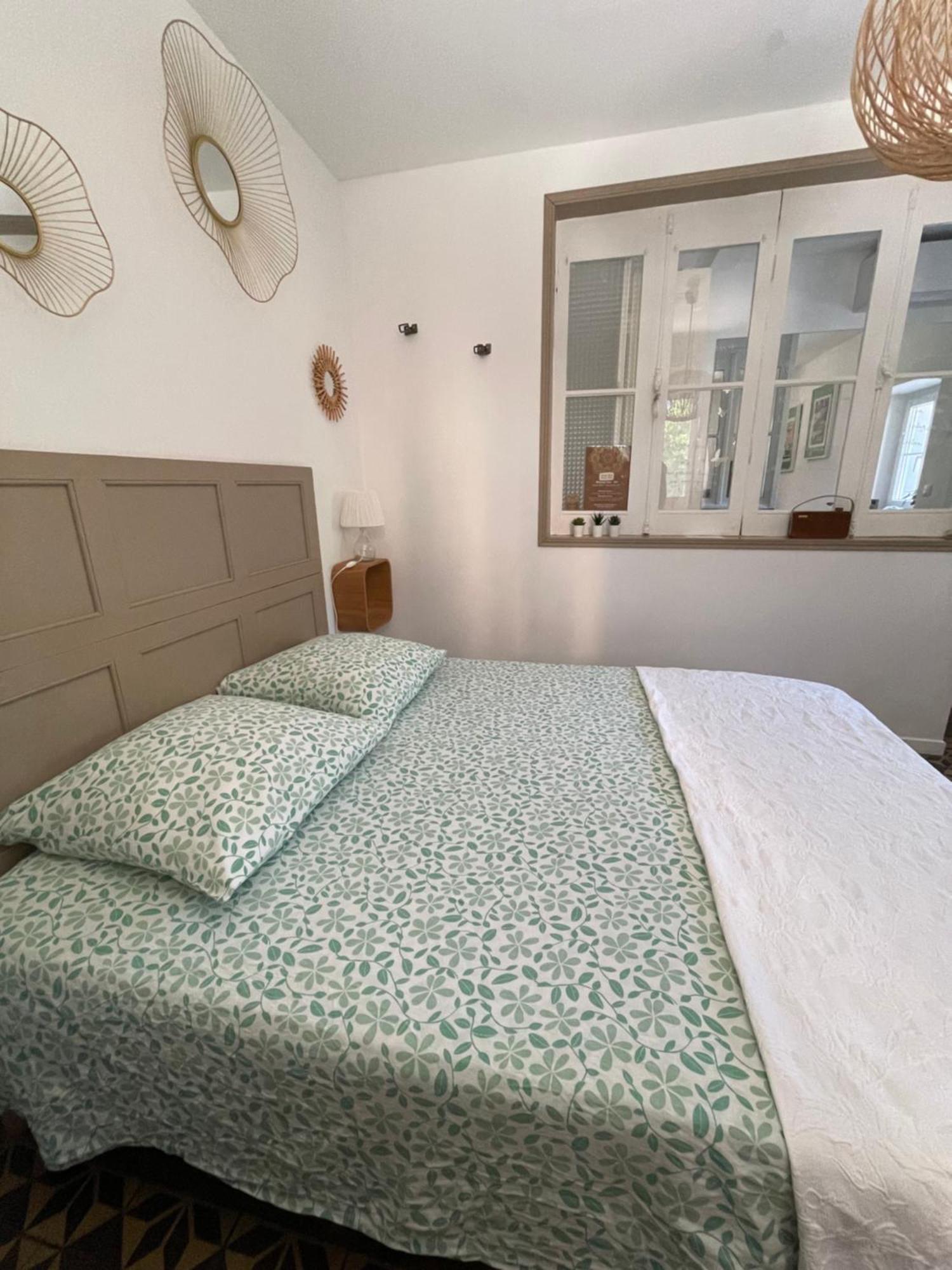 Le Bourguet Bed & Breakfast Sollies Pont Exterior photo